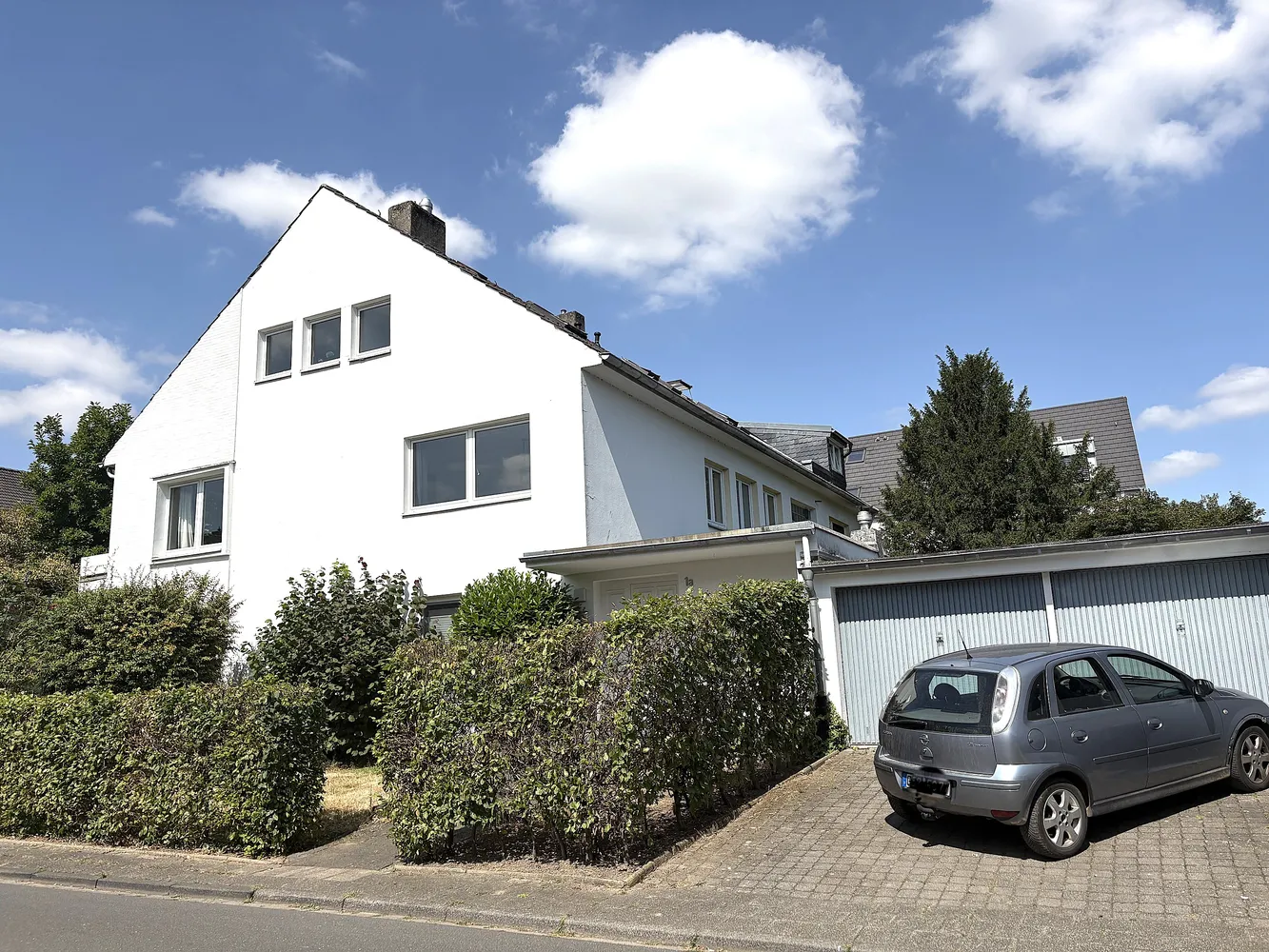 5 Zimmer Wohnung mit 160 m² in Düsseldorf – Bild 1
