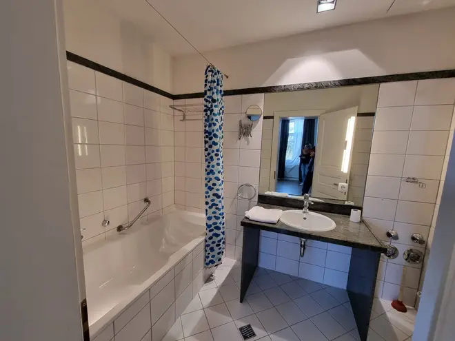 2 Zimmer Wohnung mit 65 m² in Aachen – Bild 11