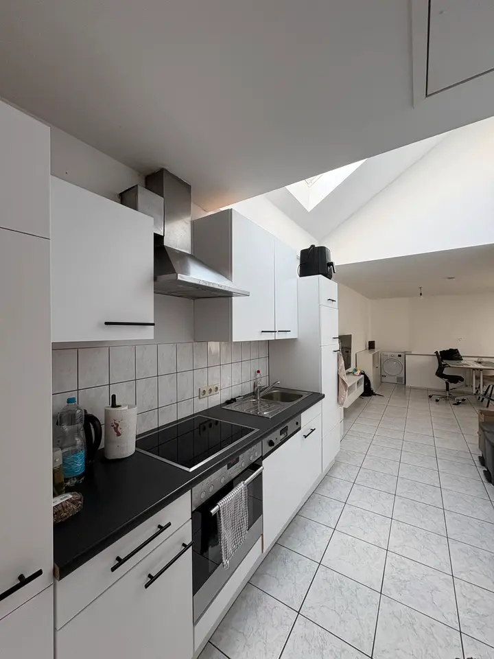 2 Zimmer Wohnung mit 65 m² in Leverkusen – Bild 3