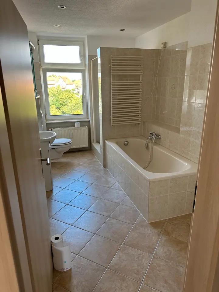 2 room apartment with 61 m² in Aschersleben – Photo 2