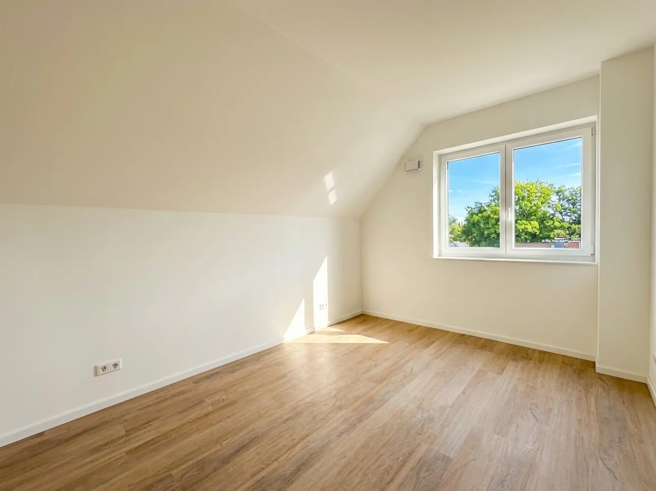 5 Zimmer Wohnung mit 123 m² in Hamburg – Bild 8