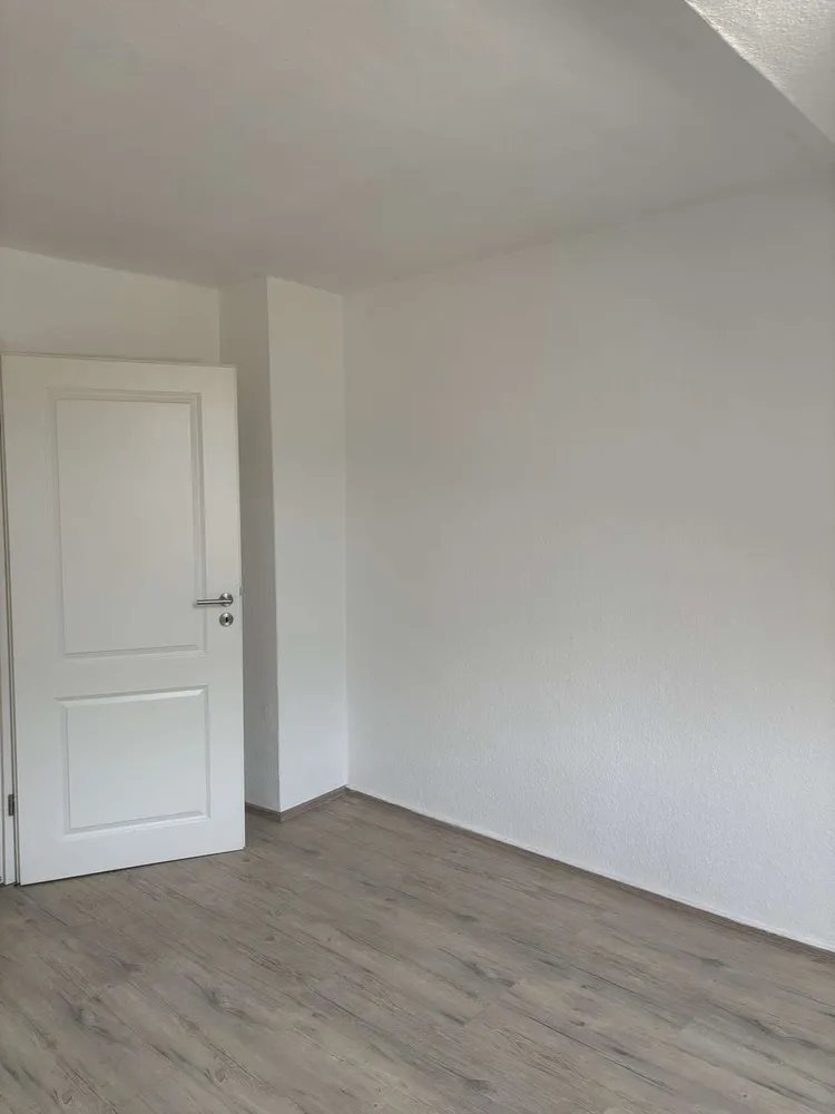 6 Zimmer Wohnung mit 110 m² in Paderborn – Bild 3