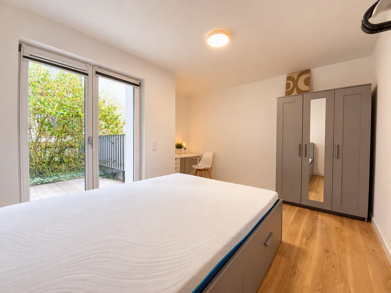 4 Zimmer Wohnung mit 120 m² in Stuttgart – Bild 3