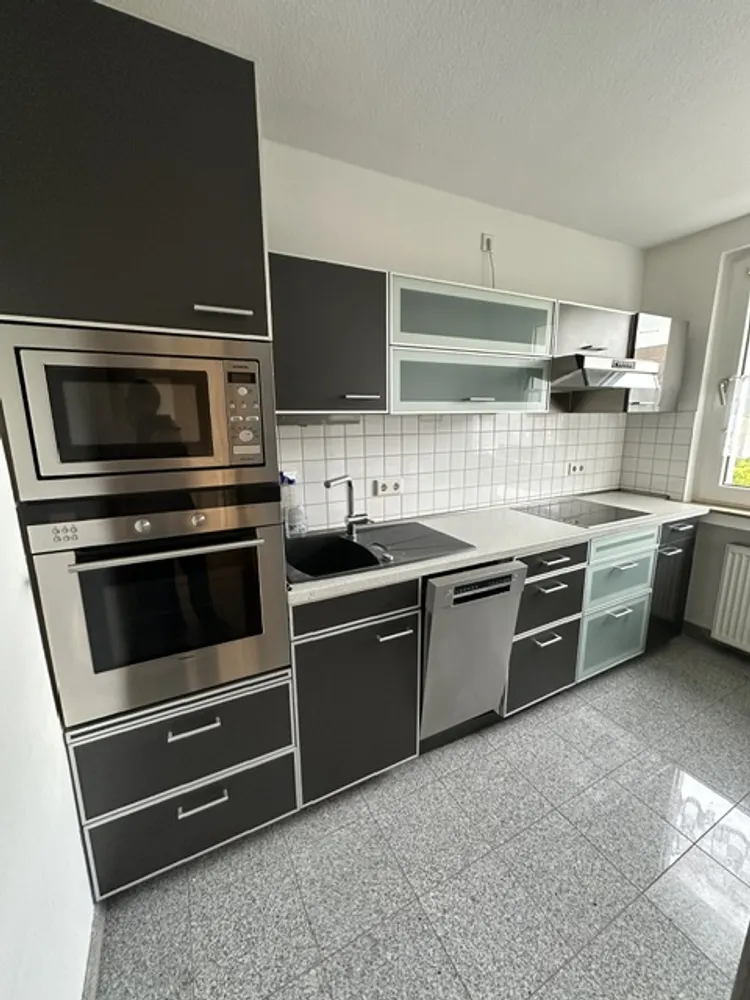 3 Zimmer Wohnung mit 89 m² in Düsseldorf – Bild 4