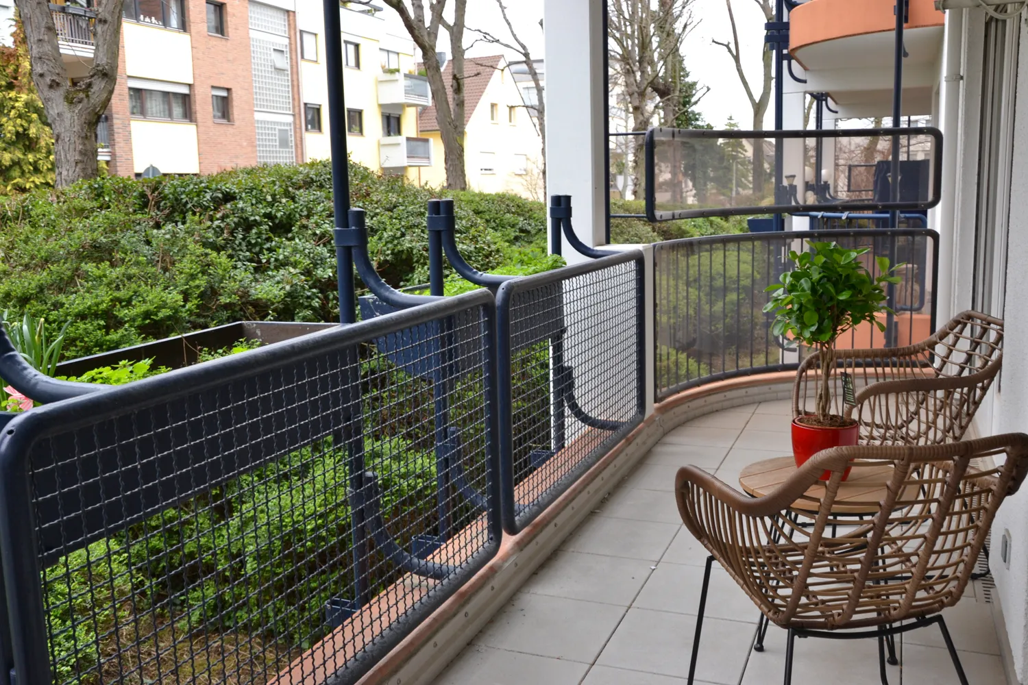 2 Zimmer Wohnung mit 59 m² in Frankfurt am Main – Bild 2