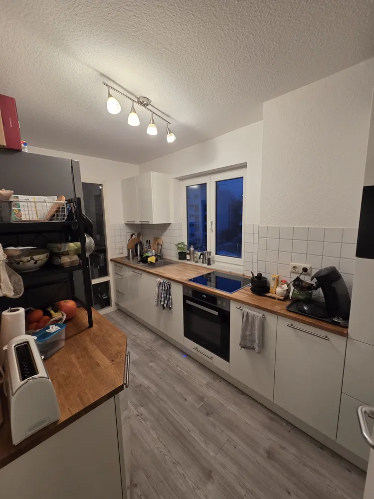 2 Zimmer Wohnung mit 70 m² in Köln – Bild 3