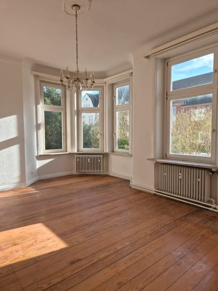 3 Zimmer Wohnung mit 124 m² in Neumünster – Bild 1