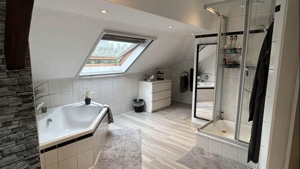 3 Zimmer Wohnung mit 105 m² in Merseburg – Bild 10