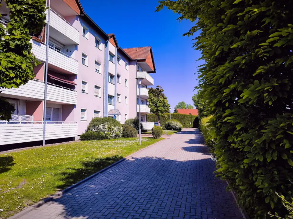 3 Zimmer Wohnung mit 60 m² in Weißenfels – Bild 2