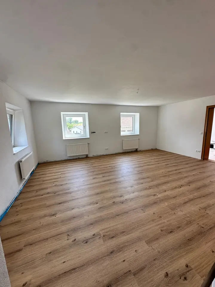 6 Zimmer Haus mit 230 m² in Landshut – Bild 2