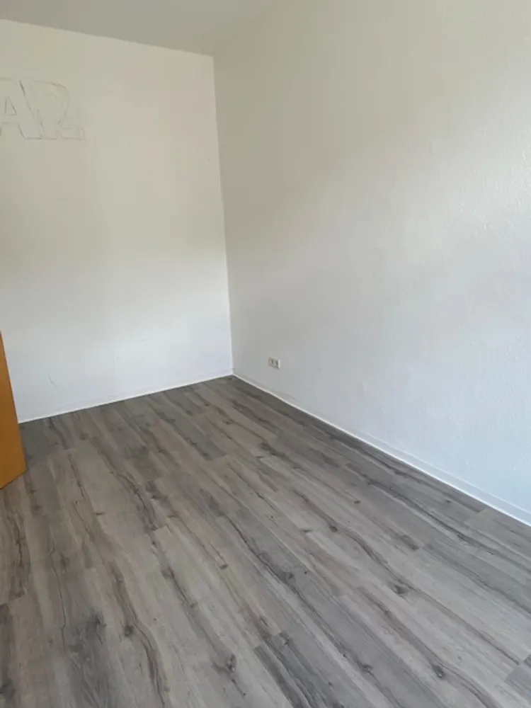 2 Zimmer Wohnung mit 48 m² in Plauen – Bild 7
