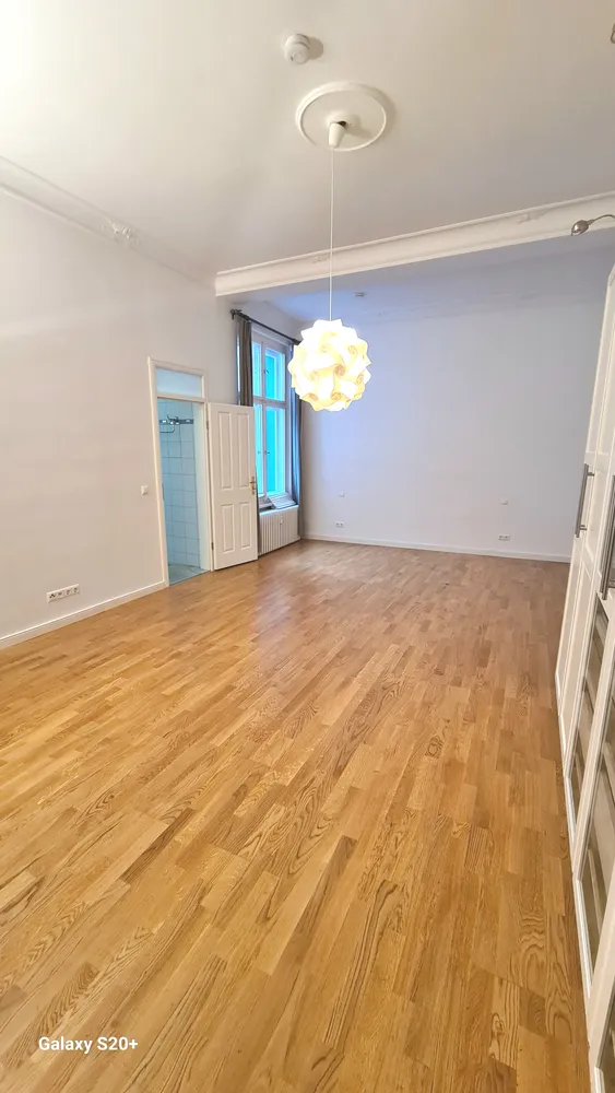 4 Zimmer Wohnung mit 146 m² in Berlin – Bild 3