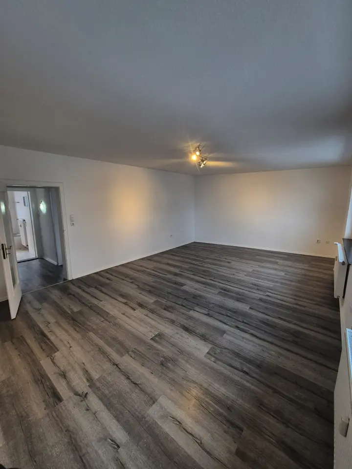 3 Zimmer Wohnung mit 83 m² in Wilhelmshaven – Bild 2