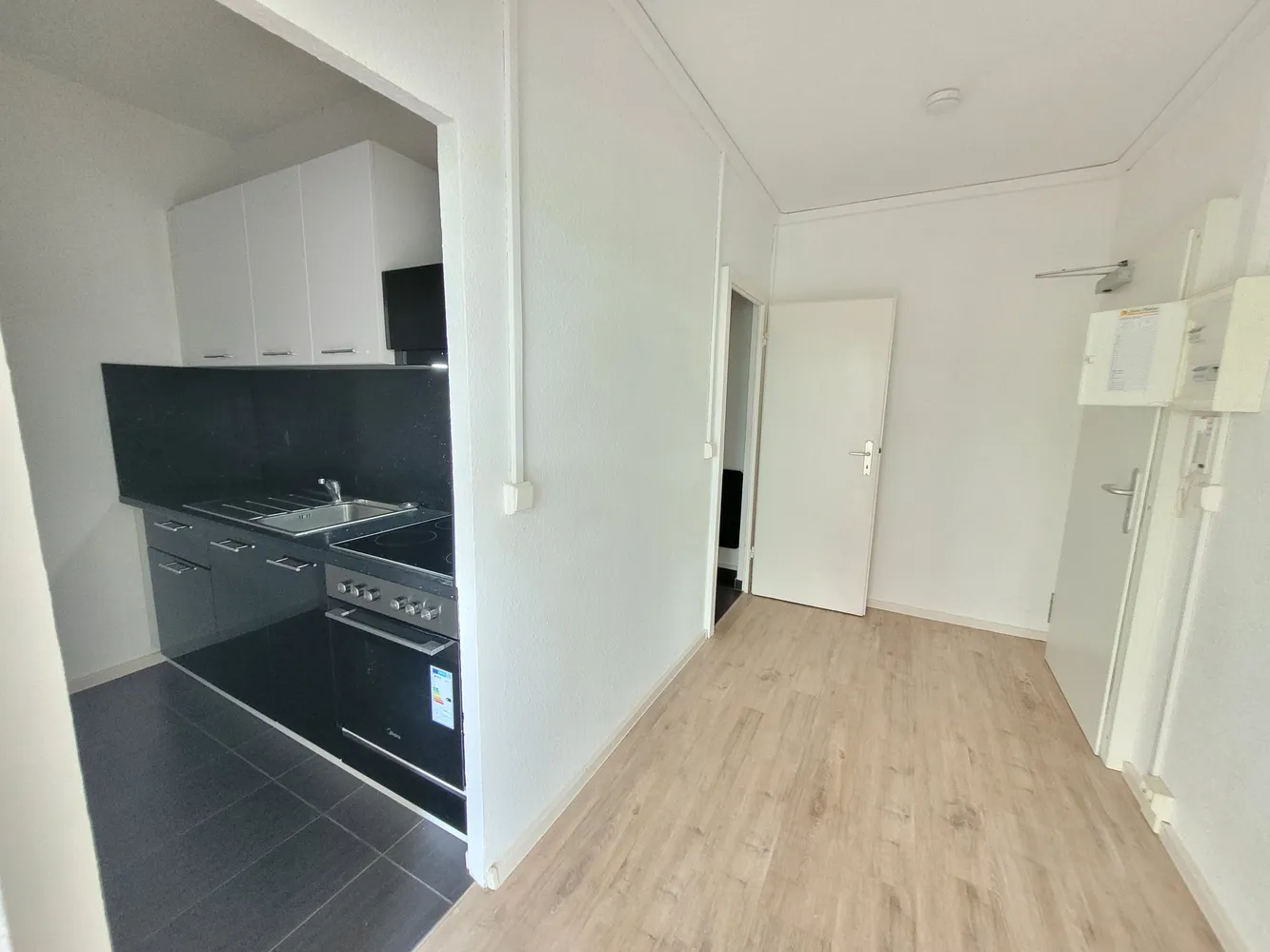 1 Zimmer Wohnung mit 35 m² in Halle (Saale) – Bild 3
