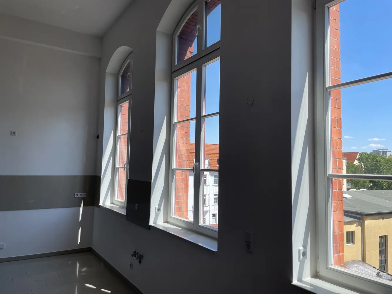2 room apartment with 128 m² in Magdeburg – Photo 11