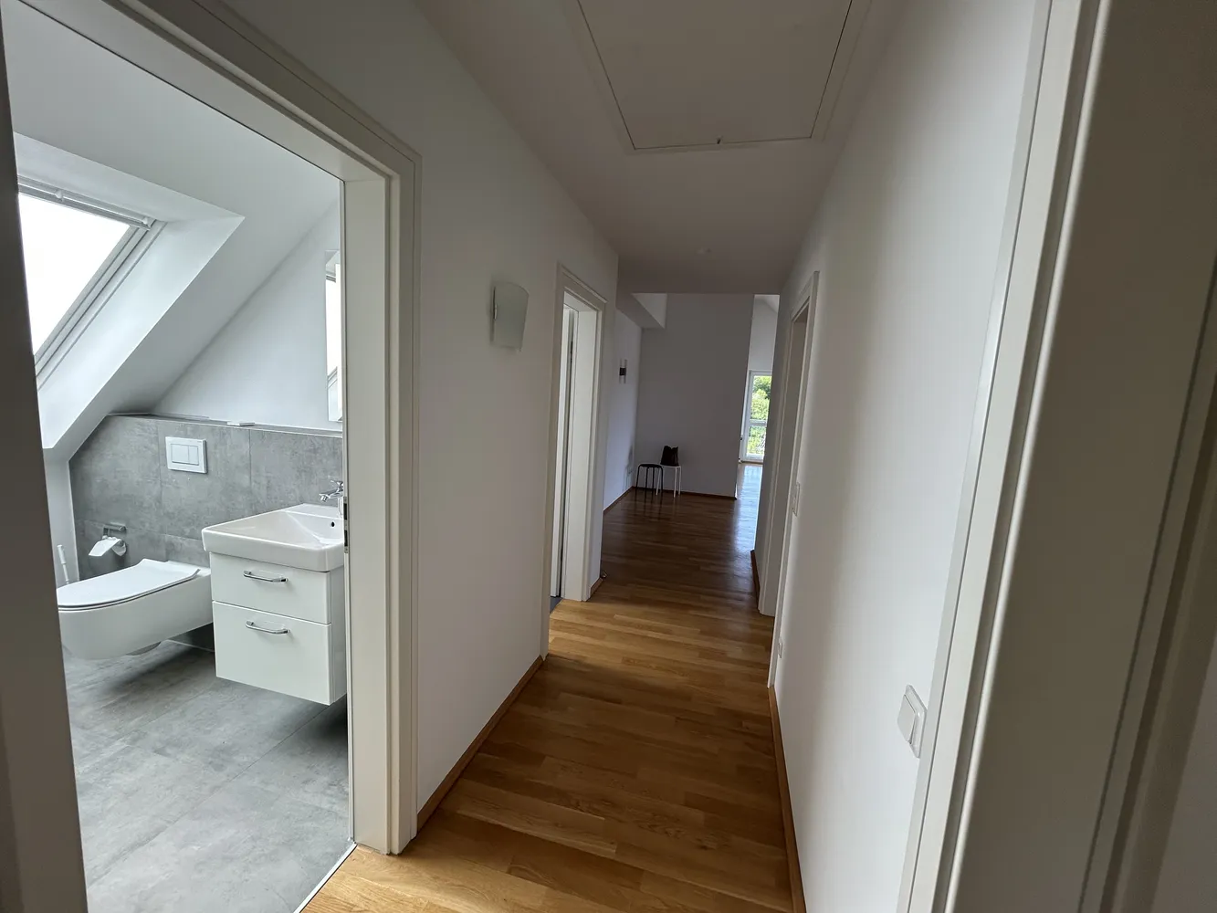 3 Zimmer Wohnung mit 100 m² in Wiesbaden – Bild 6