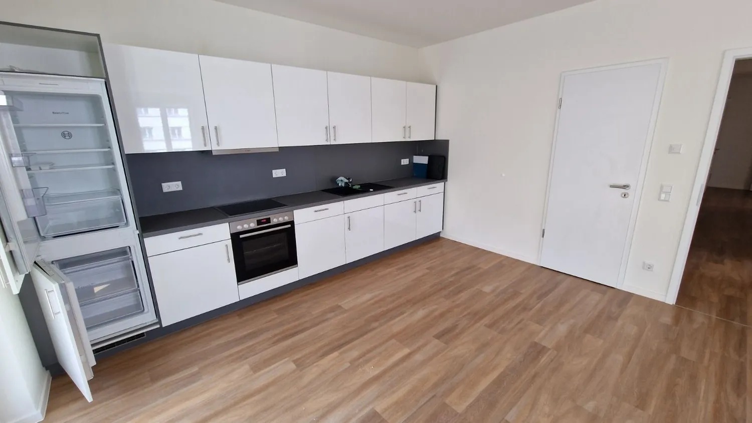 4 Zimmer Wohnung mit 111 m² in Berlin – Bild 3