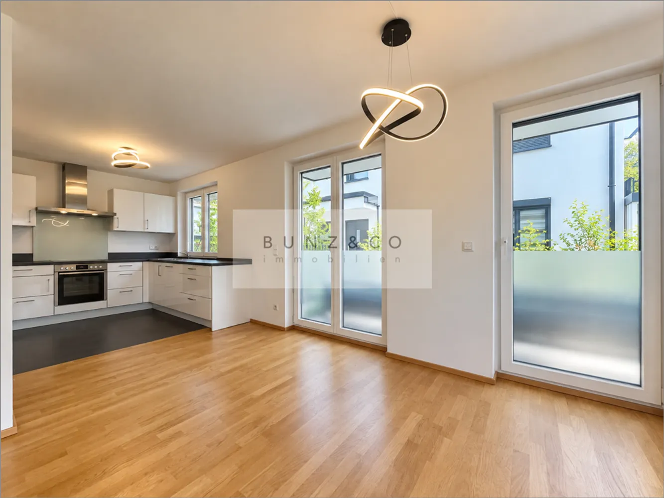 5 room apartment with 112 m² in Munich – Photo 1