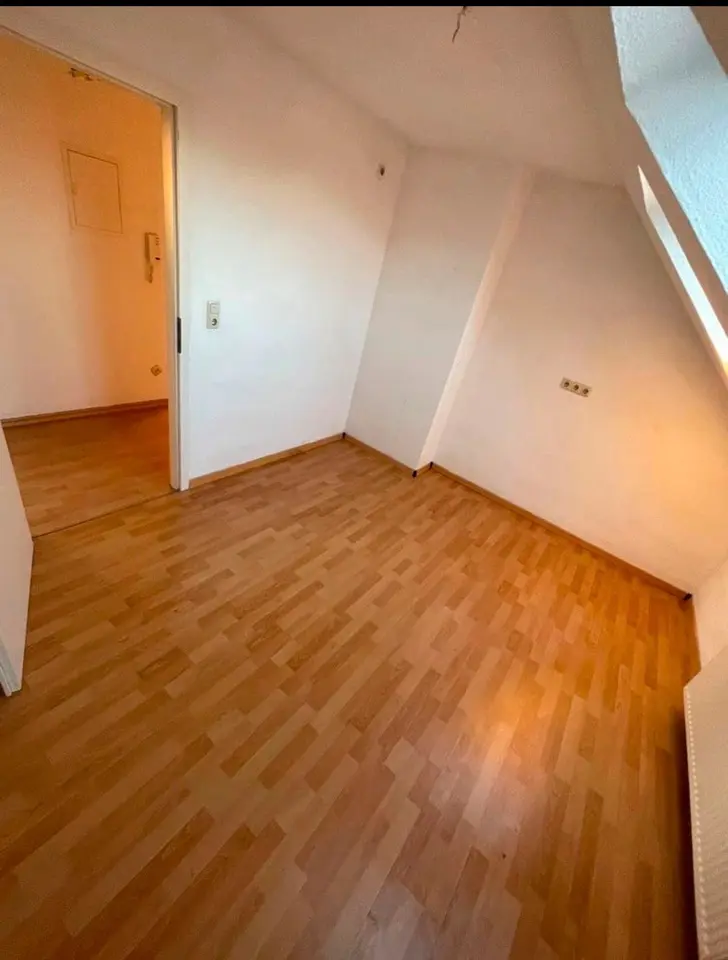 5 Zimmer Wohnung mit 129 m² in Magdeburg – Bild 4