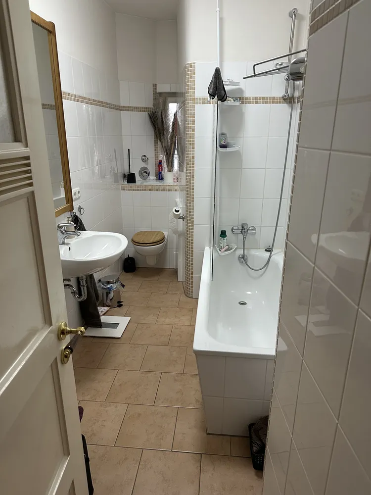 3 room apartment with 100 m² in Frankfurt am Main – Photo 4