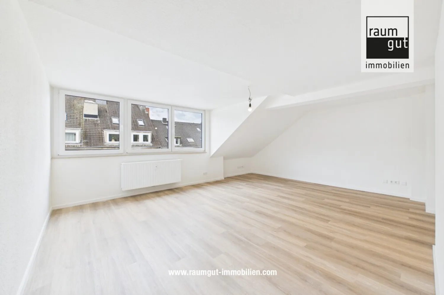 2 Zimmer Wohnung mit 90 m² in Düsseldorf – Bild 3