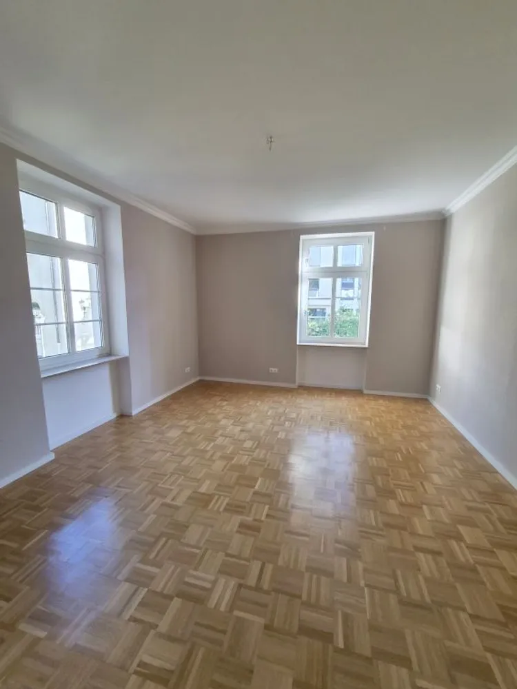 4 Zimmer Wohnung mit 130 m² in Wiesbaden – Bild 7