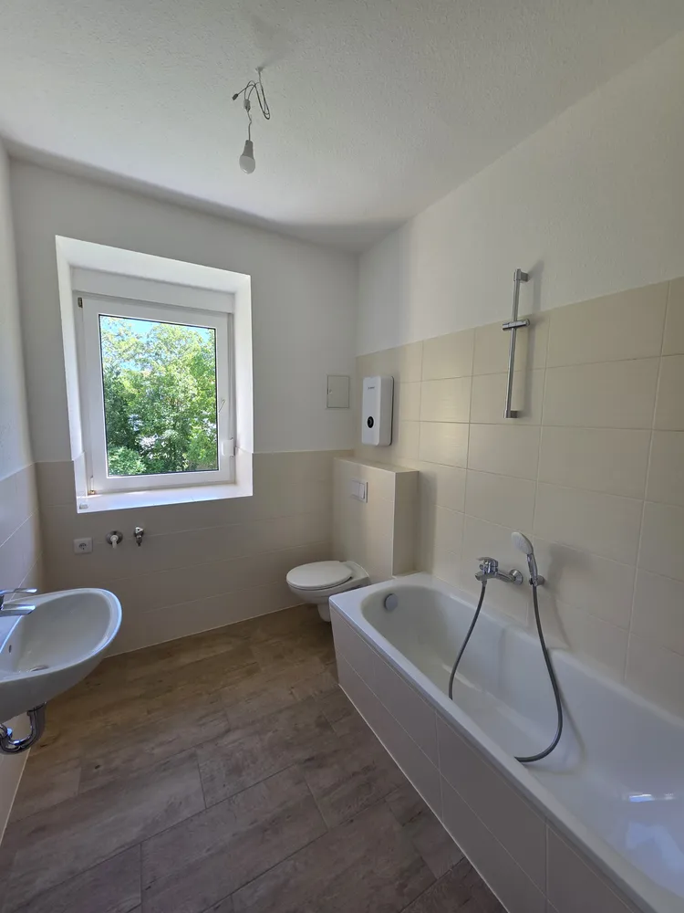 3 Zimmer Wohnung mit 64 m² in Bitterfeld-Wolfen – Bild 6