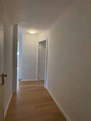 3 Zimmer Wohnung mit 67 m² in Hamburg – Bild 4