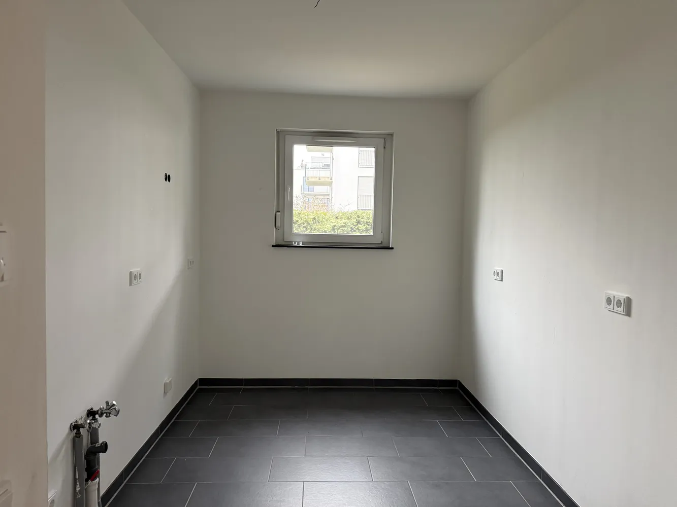 3 Zimmer Wohnung mit 97 m² in Düsseldorf – Bild 4