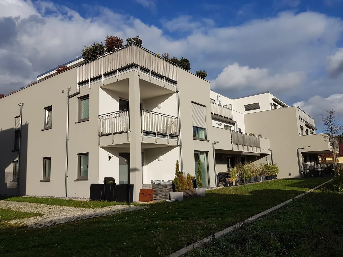 3 Zimmer Wohnung mit 87 m² in Bielefeld – Bild 2