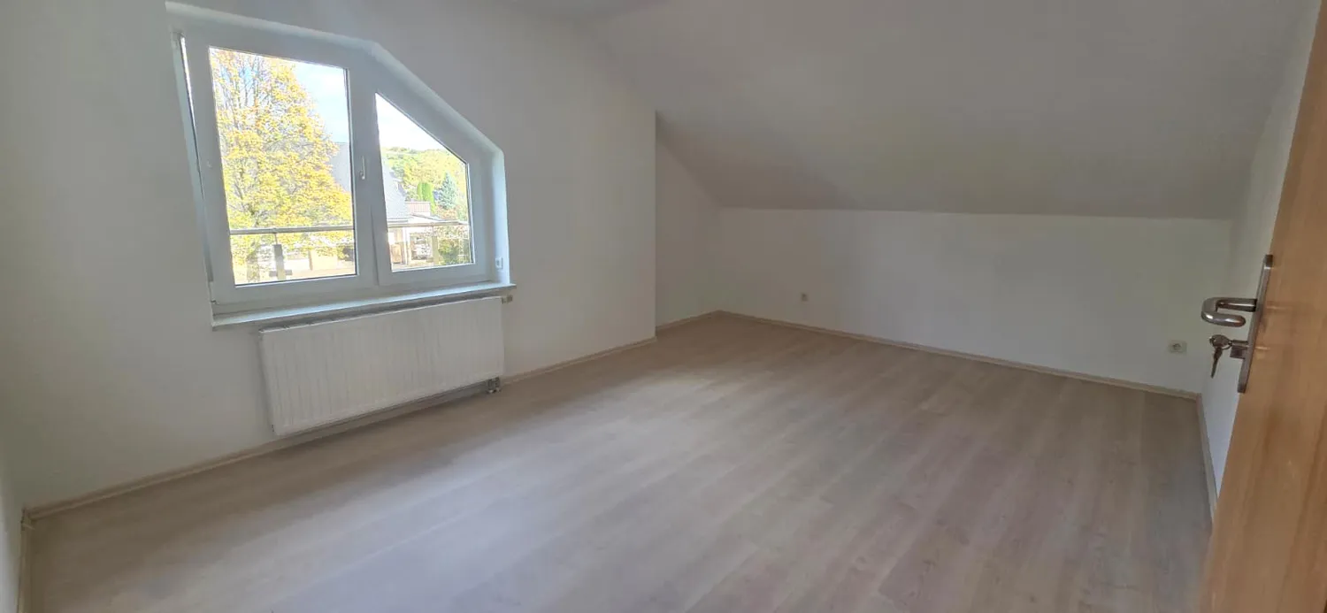 2 room apartment with 65 m² in Aue-Bad Schlema – Photo 2
