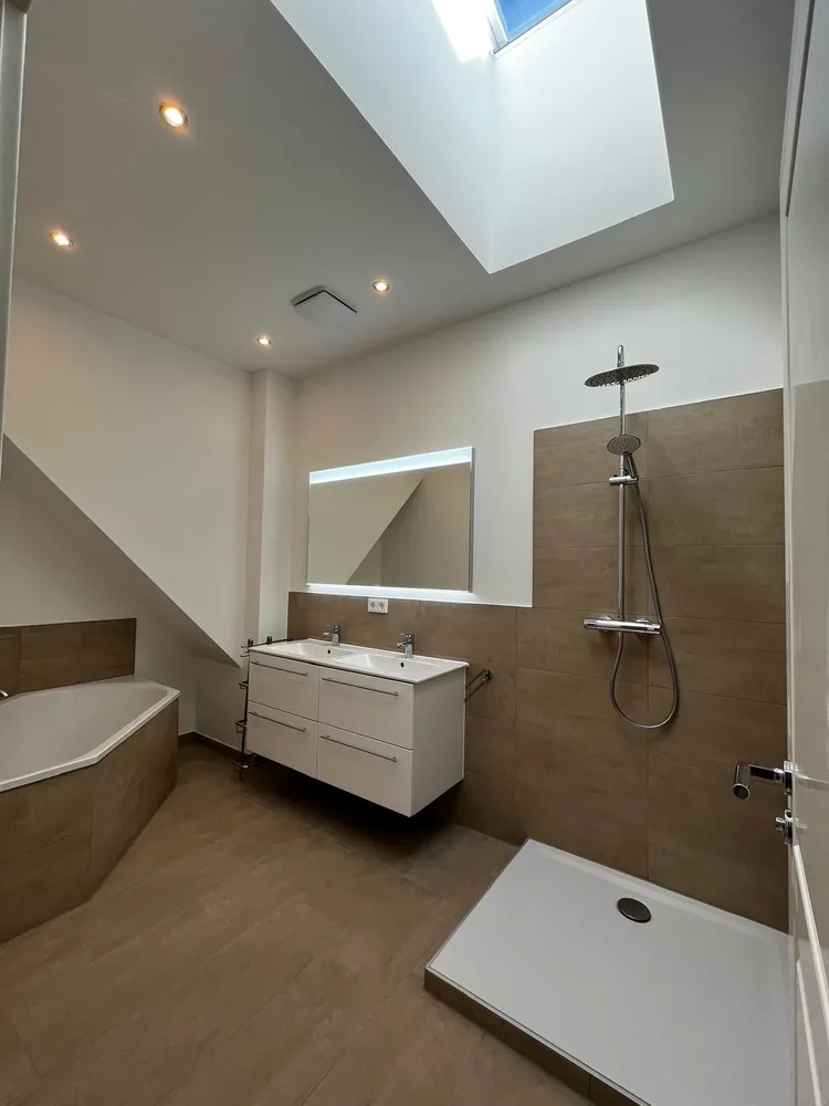 6 room apartment with 140 m² in Augsburg – Photo 10
