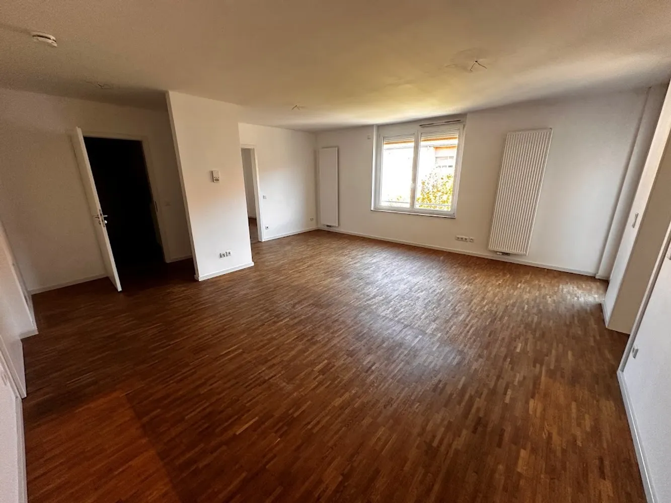 3 Zimmer Wohnung mit 70 m² in Nürnberg – Bild 2