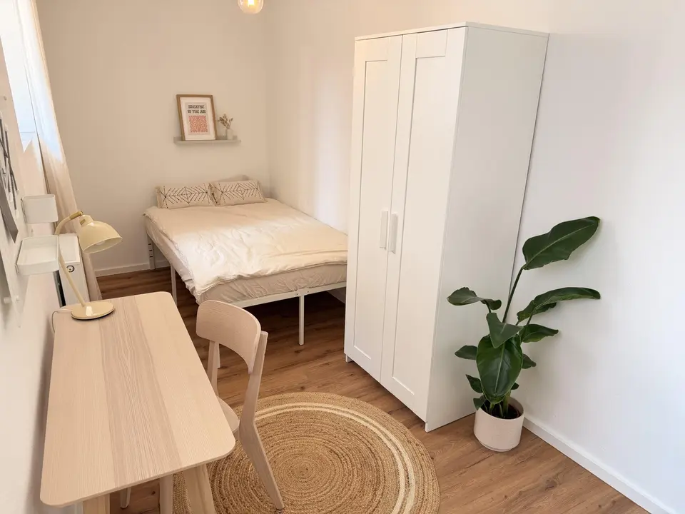 WG-Zimmer mit 11 m² in Augsburg – Bild 1