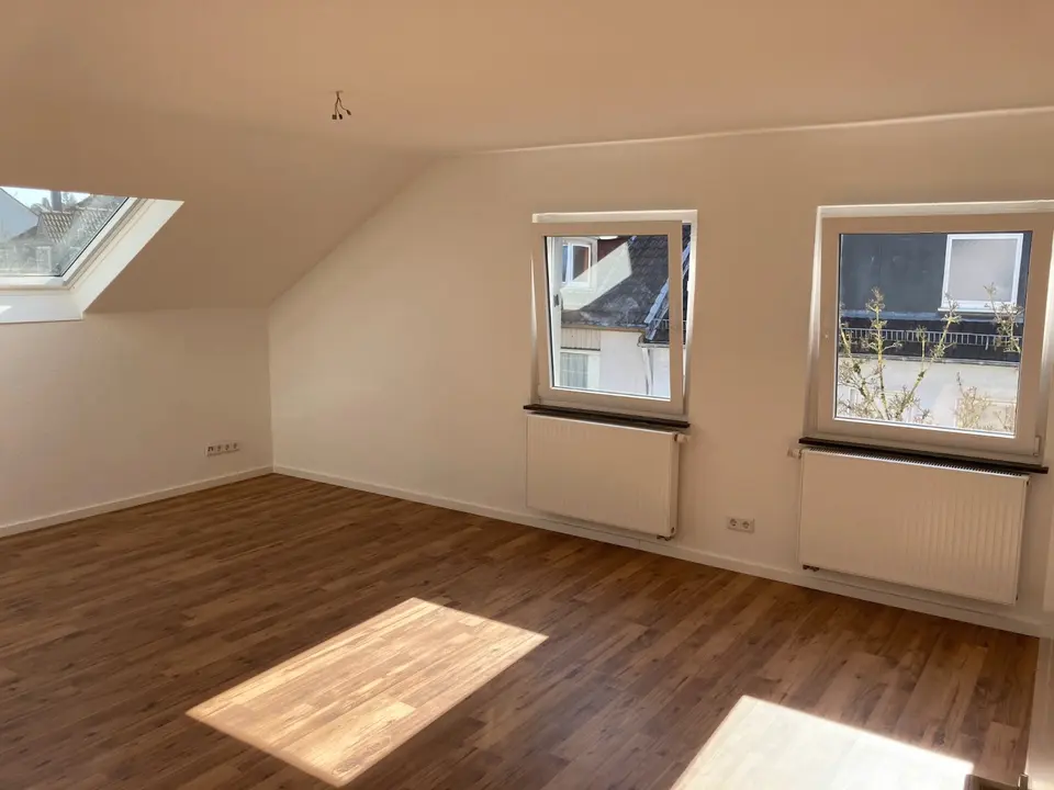 2 Zimmer Wohnung mit 60 m² in Wuppertal – Bild 2