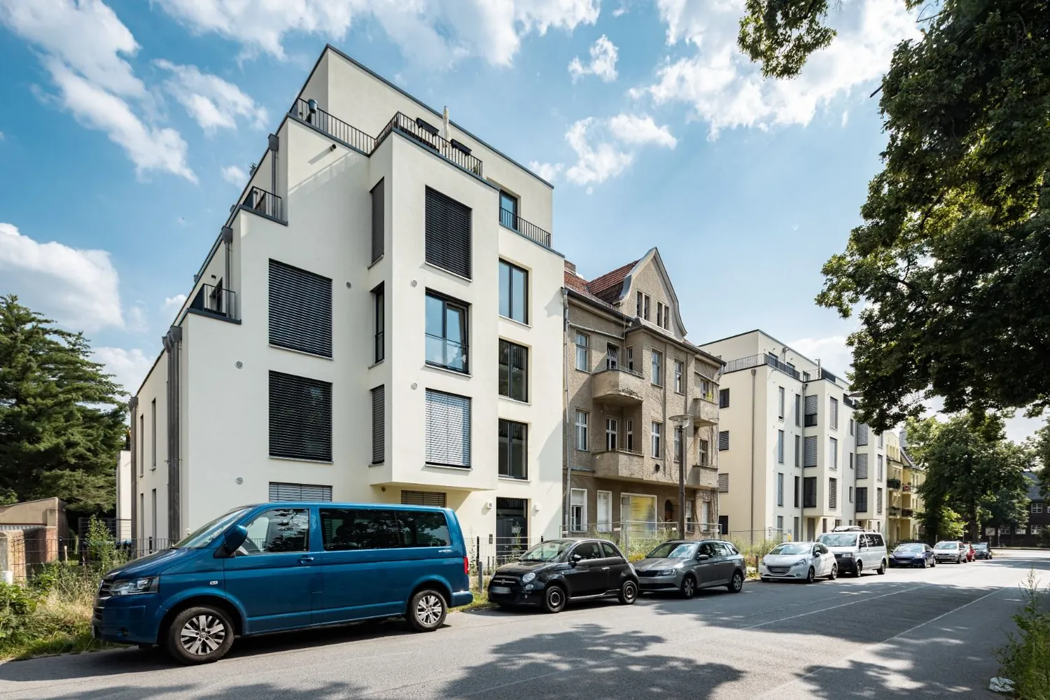 4 Zimmer Wohnung mit 123 m² in Berlin – Bild 1