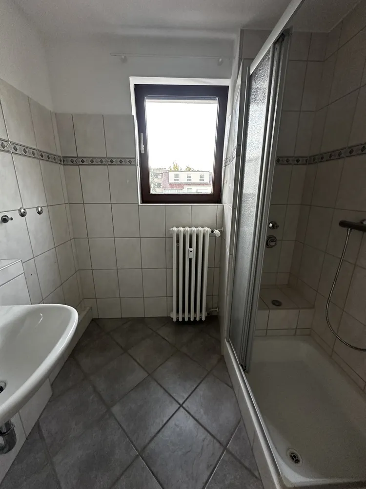 3 Zimmer Wohnung mit 76 m² in Hameln – Bild 2