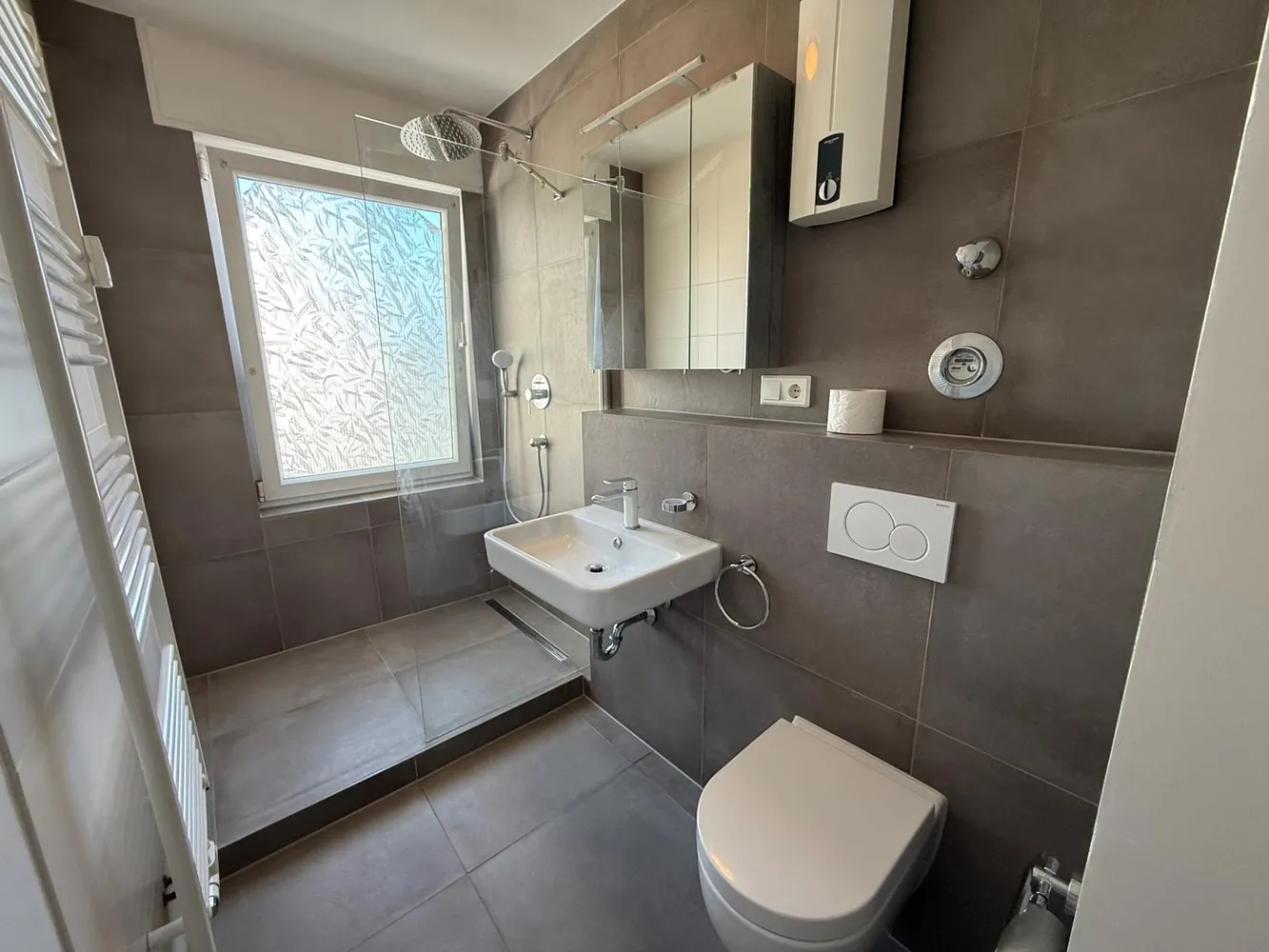 2 Zimmer Wohnung mit 82 m² in Köln – Bild 8