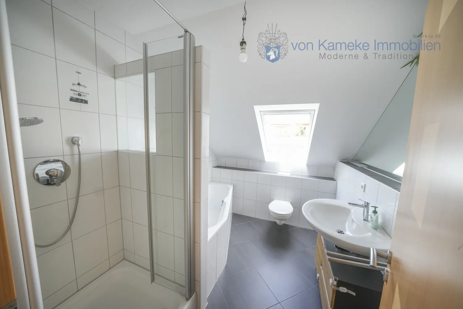 4 Zimmer Wohnung mit 98 m² in Erlangen – Bild 8