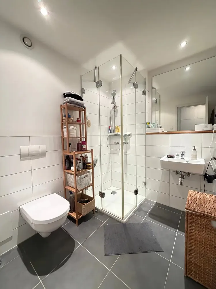 2 Zimmer Wohnung mit 82 m² in Düsseldorf – Bild 8