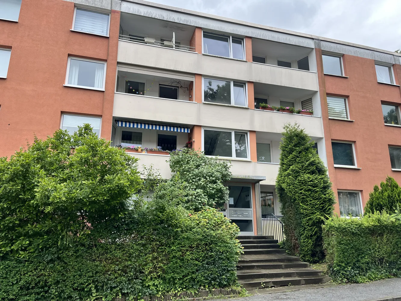 4 Zimmer Wohnung mit 80 m² in Hamburg – Bild 1