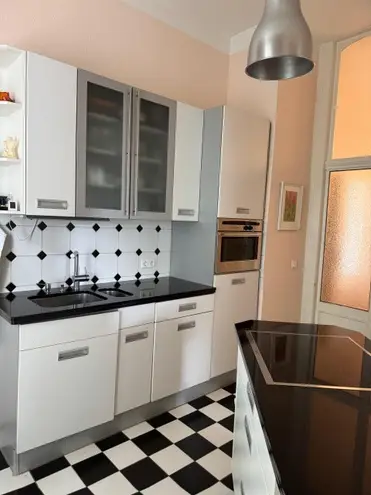 6 Zimmer Wohnung mit 151 m² in Leipzig – Bild 2