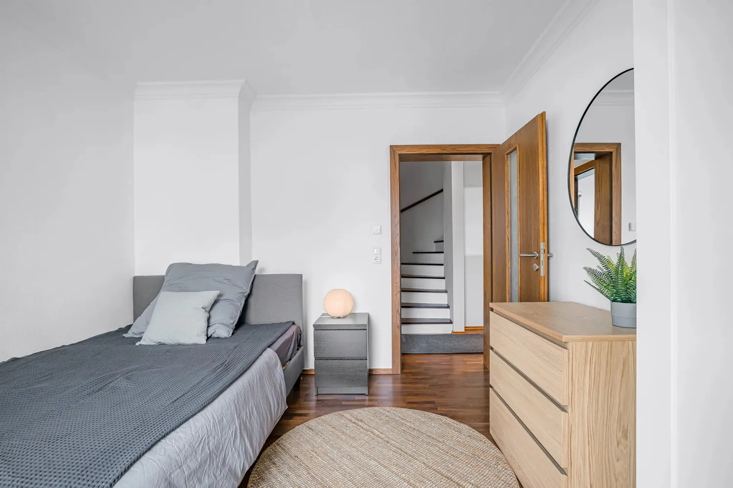 Shared room with 14 m² in Munich – Photo 3