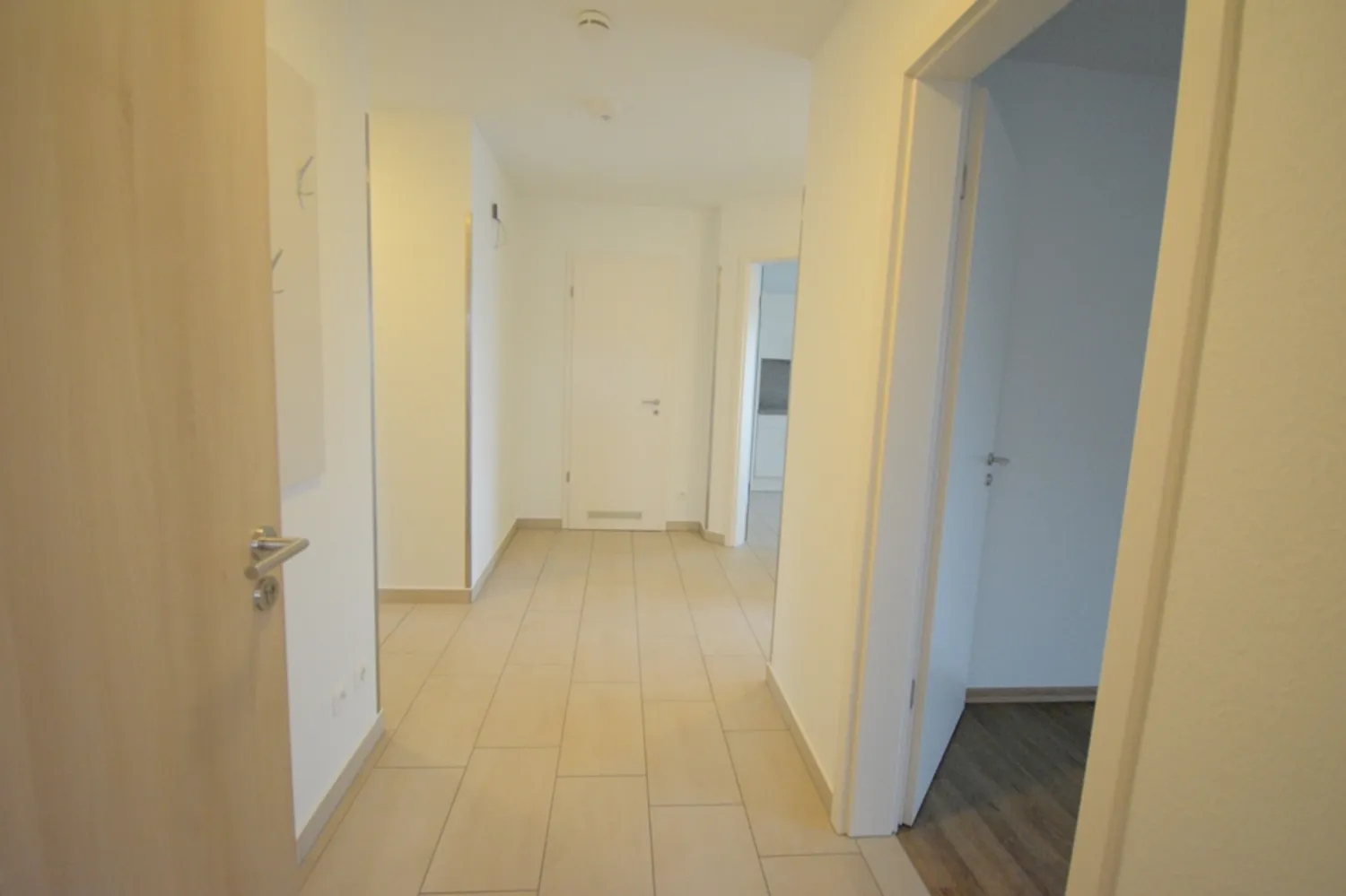 3 Zimmer Wohnung mit 100 m² in Heide – Bild 4