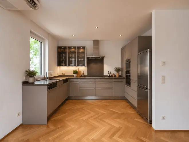 3 Zimmer Wohnung mit 176 m² in Berlin – Bild 2