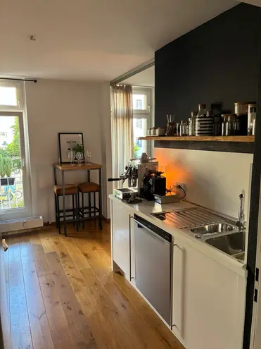 4 Zimmer Wohnung mit 101 m² in Düsseldorf – Bild 4