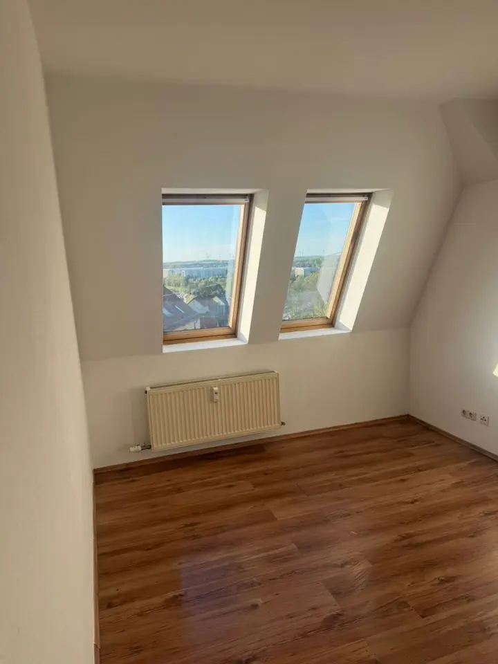 2 Zimmer Wohnung mit 39 m² in Altenburg – Bild 1