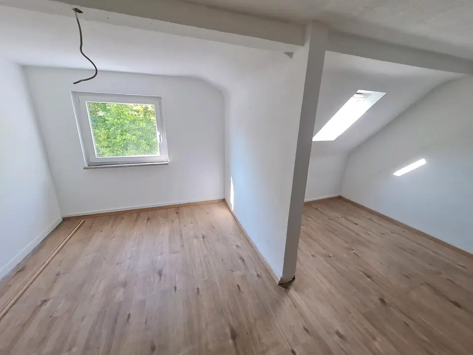 2 Zimmer Wohnung mit 50 m² in Saarbrücken – Bild 2