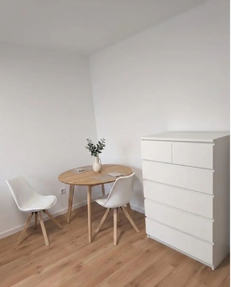 2 Zimmer Wohnung mit 35 m² in Köln – Bild 1