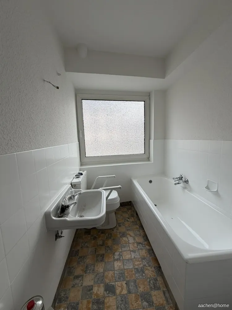 2 Zimmer Wohnung mit 72 m² in Aachen – Bild 5